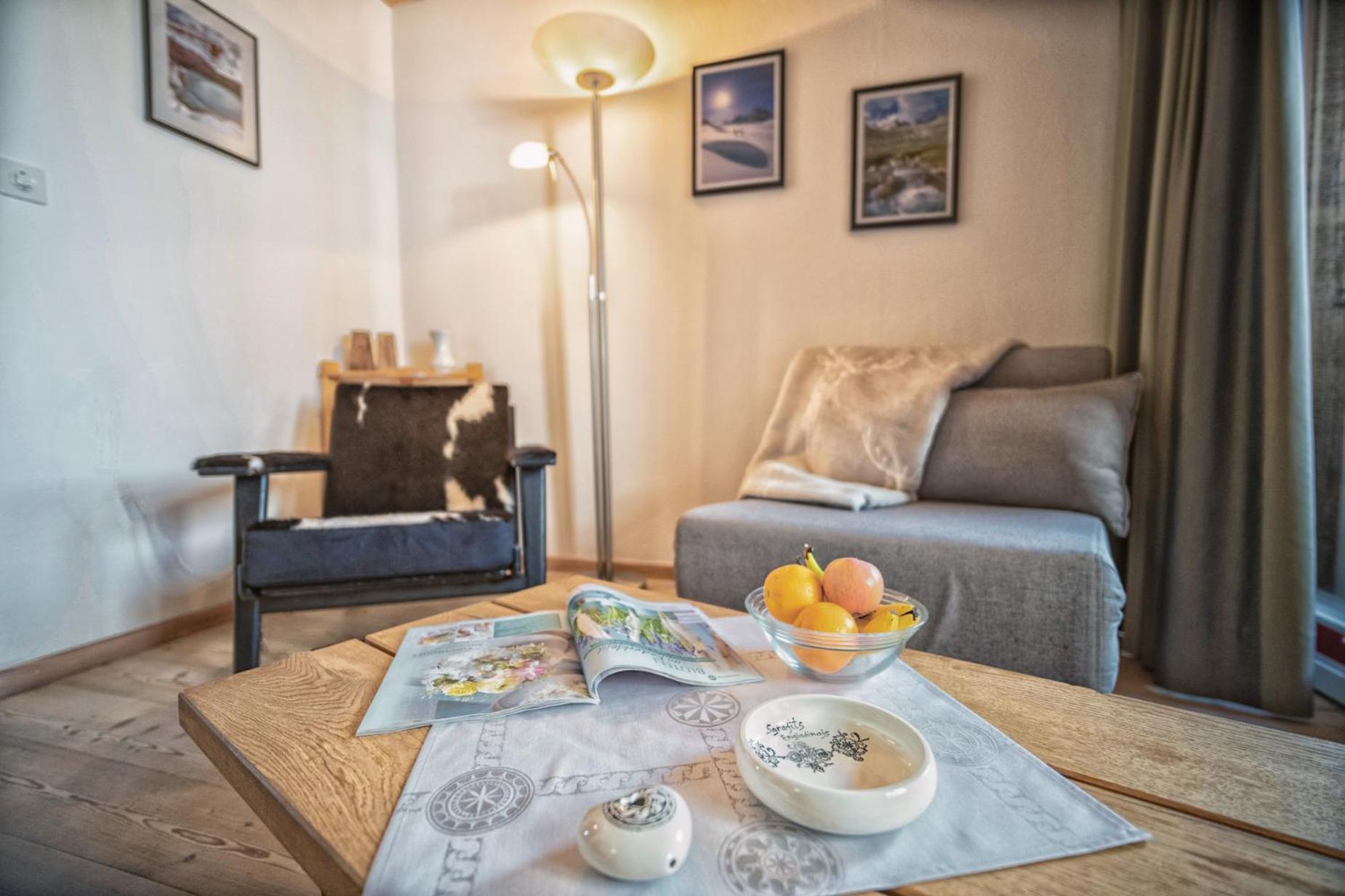 Appartement Chasa Gisep à Scuol Extérieur photo